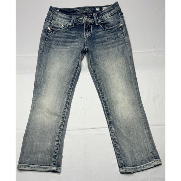 Miss Me Women's JP4350A Low Rise Crop Jeans - Size 27 (Meas 27x20) - Picture 1 of 6